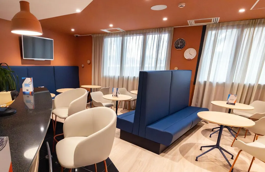 Holiday Inn Express Arras By Ihg-1