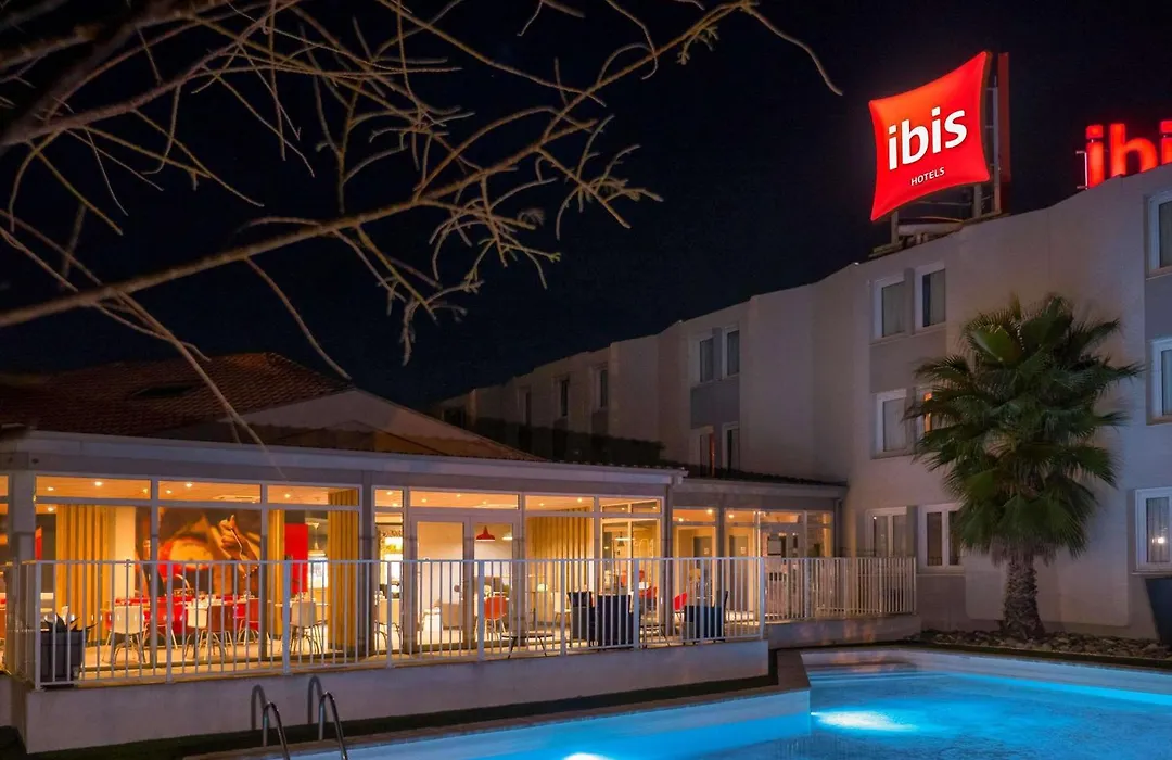 Ibis Arles-1