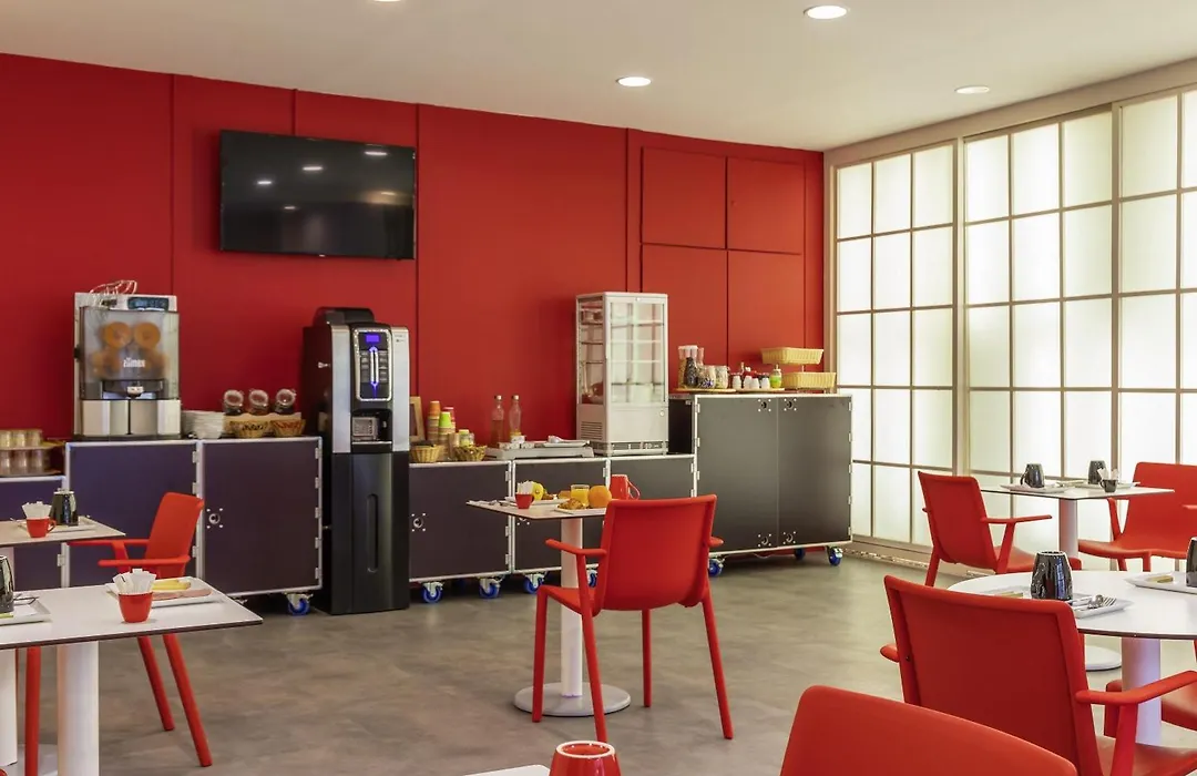 Ibis Styles Paris Saint Denis La Plaine-1
