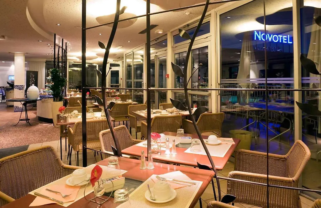 Novotel Amiens Pôle Jules Verne-1