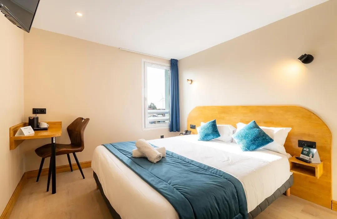 Logis Hotel & Restaurant Cap Hotel-1