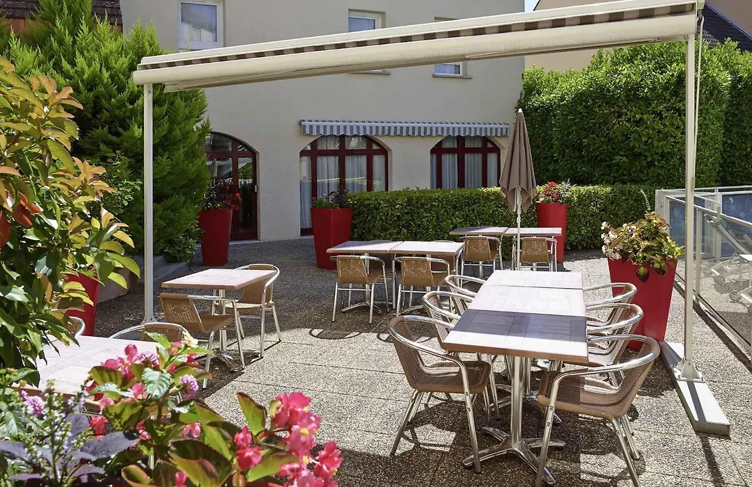 Ibis Beaune Centre-1