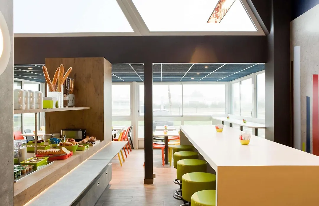Ibis Budget Pontault Combault Rn4 Marne La Vallee-1