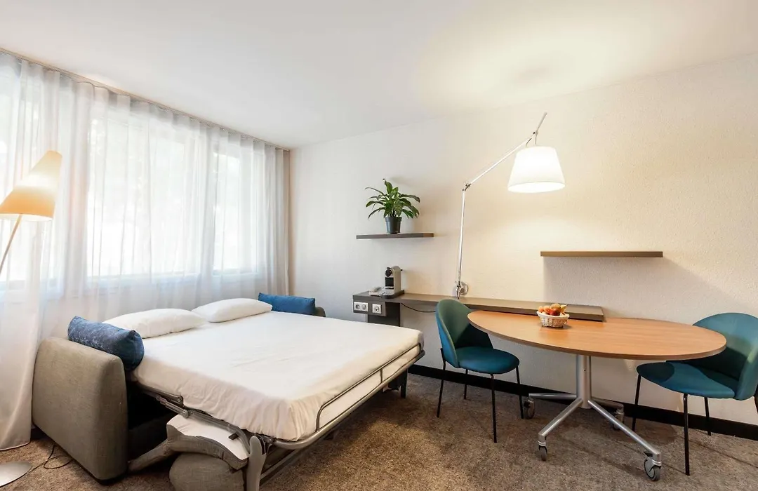 Novotel Suites Cannes Centre-1