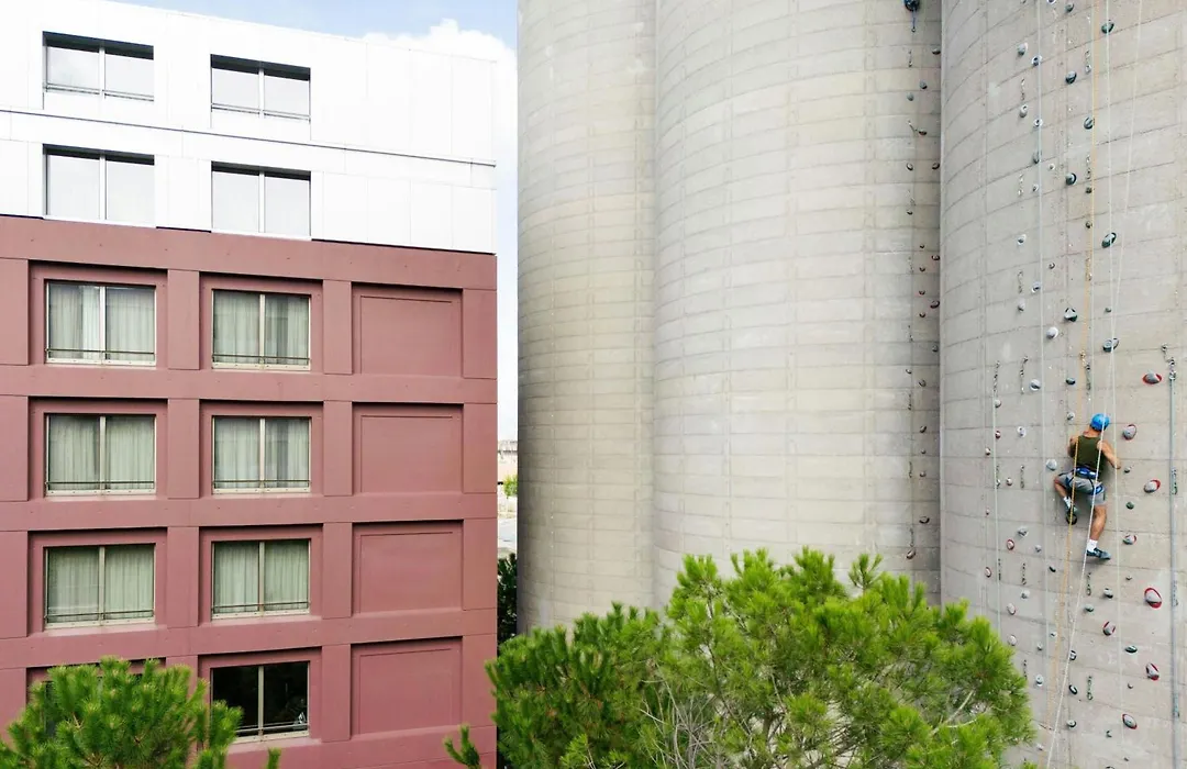Moxy Bordeaux-1