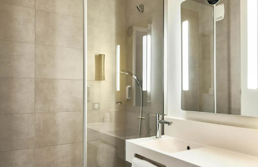 B&B Hotel Paris Ivry Quai De Seine-1