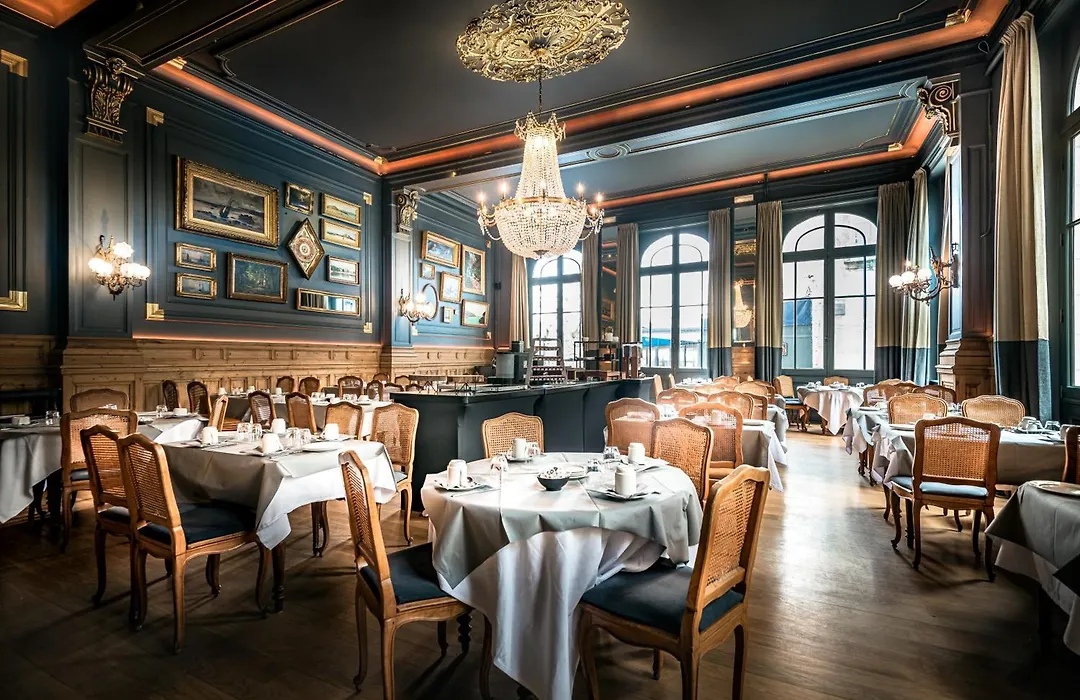 Hotel France Et Chateaubriand-1