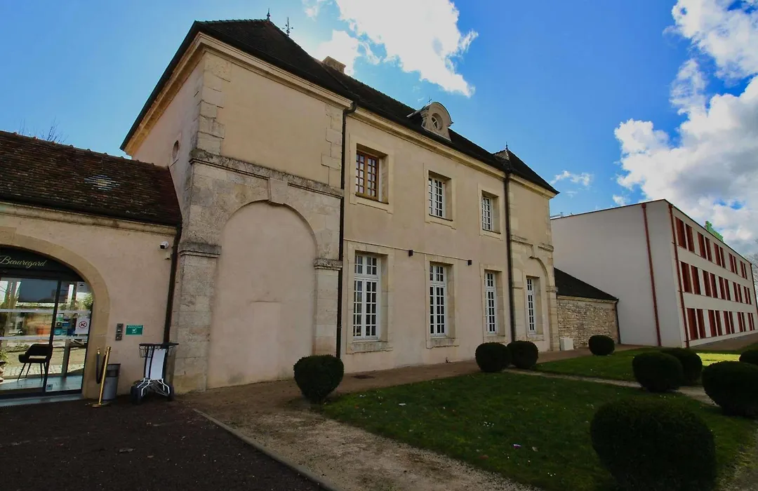 ibis Styles Dijon Sud Domaine De Beauregard 21600 Longvic-1