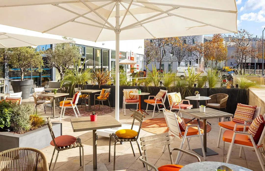 Novotel Suites Marseille Centre Euromed-1