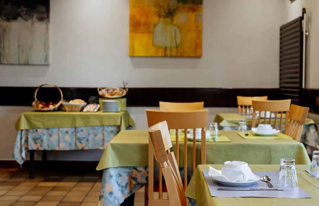 Logis Hotel Restaurant Bellevue Annecy-1