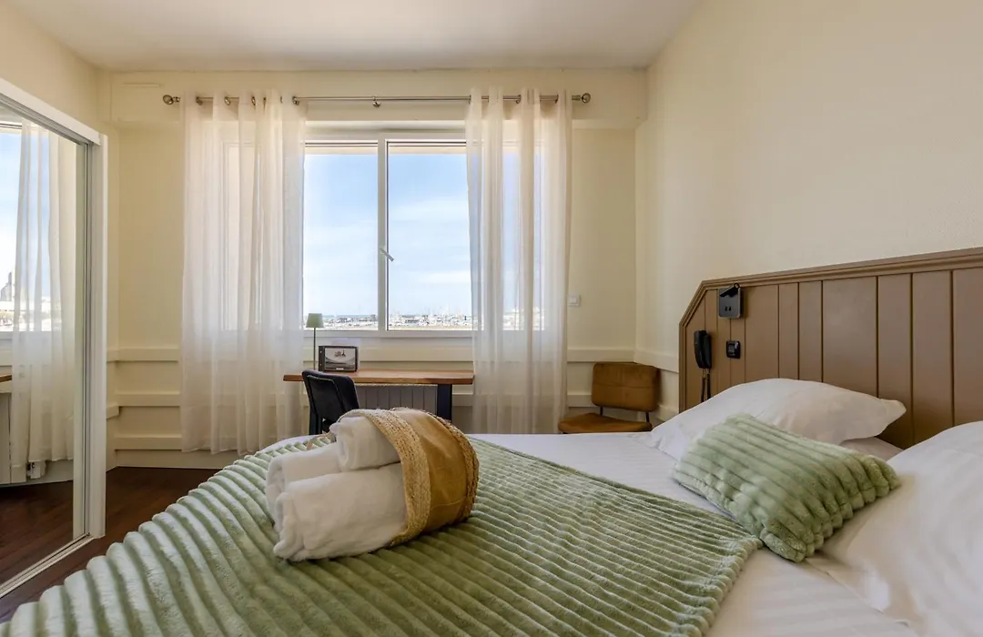 Logis Hotel Reve De Sable-1