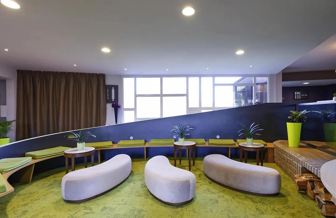 Ibis Styles Chalon Sur Saone-1