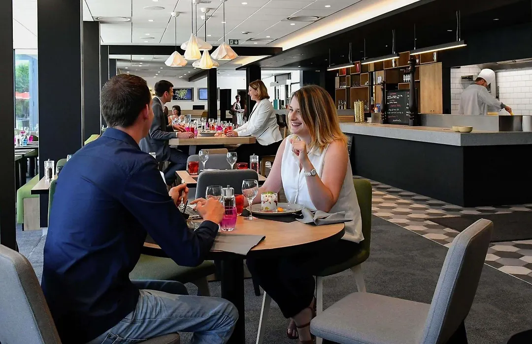 Novotel Caen Cote De Nacre-1