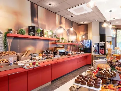 Ibis Styles Lyon Gerland-1