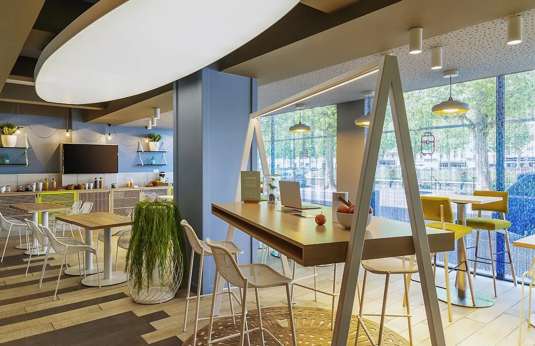 Aparthotel Adagio Caen Centre-1