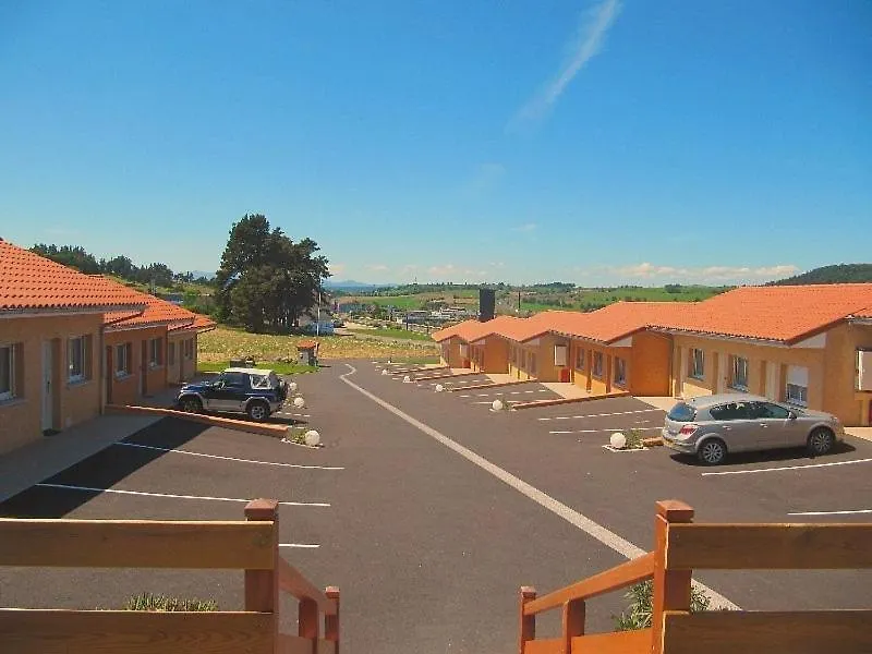 Hotel Cantal Cottages-1