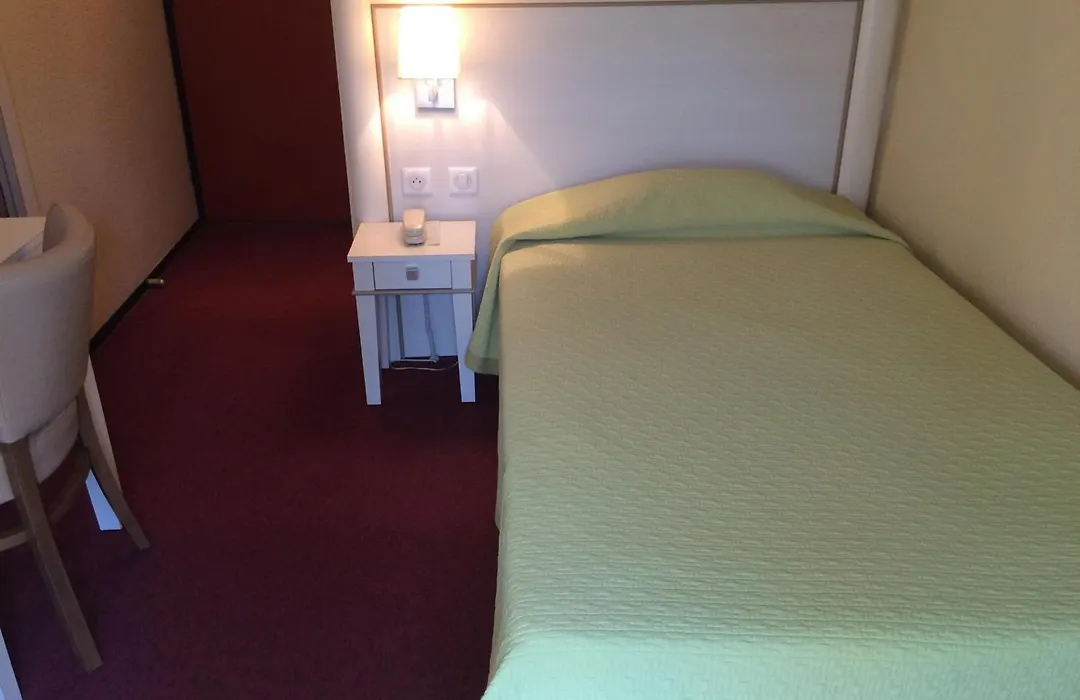 Hotel Elysee-1