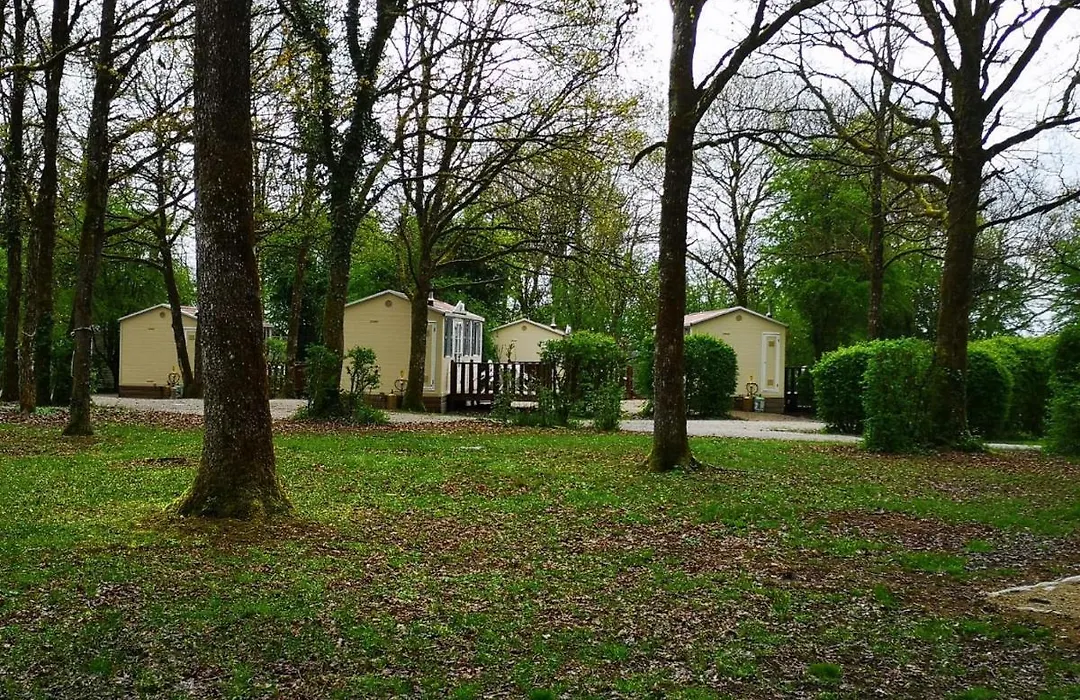 Camping De La Croix D'Arles-1