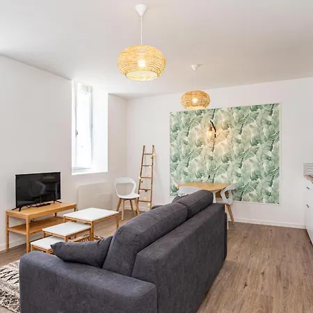 Fontaines De Valence D'Agen Centre Ville Netflix Proche Parking Gratuit-3