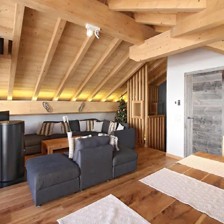 Les Chalets Grizzly-2