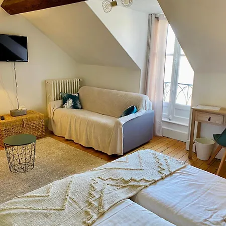 Logis Hotel La Tourelle Du Beffroi-2