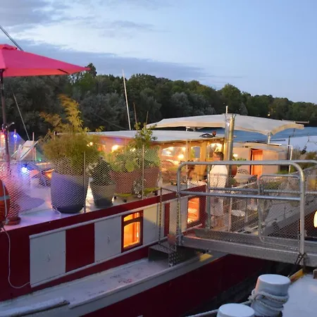 Bateau, Peniche Marbore - Disney-2