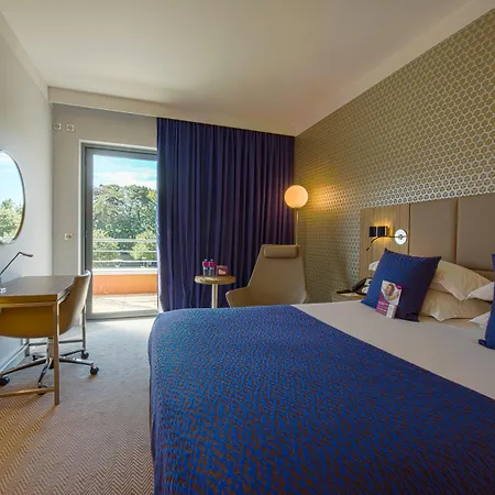 Crowne Plaza Lyon - Cite Internationale-3