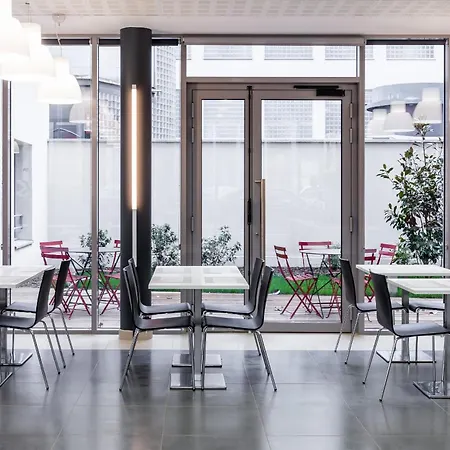 Aparthotel Adagio Access Paris Clichy-3