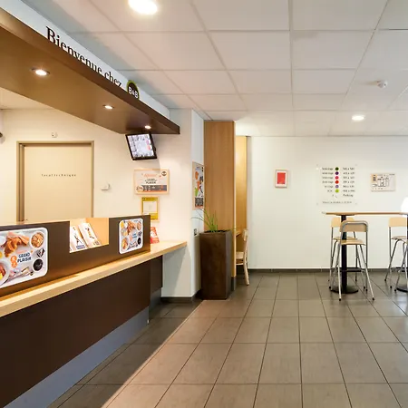 B&B Hotel Paris Le Bourget-3