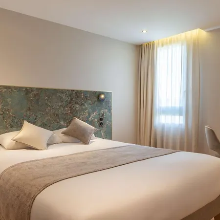 The Originals Boutique, Hotel Porte De Dieppe-2