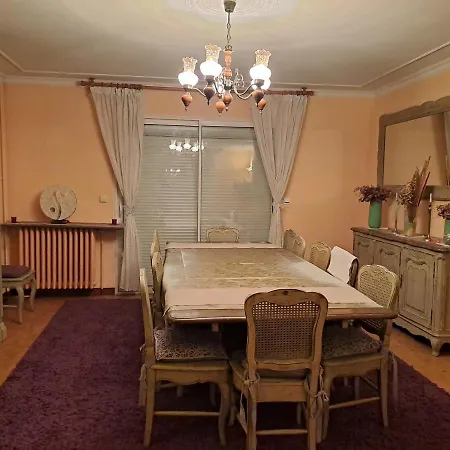Grain De Ble Location-3