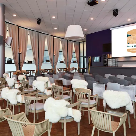 Ecrin Blanc Resort Courchevel - Aquapark-2