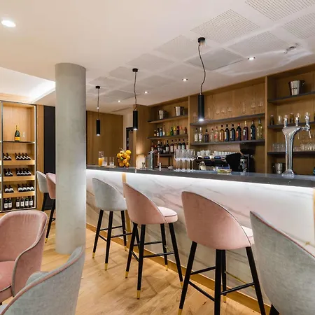 Brit Hotel Paris Orly Rungis-3