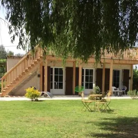 Chambres Et Table D'Hotes Cervina-3
