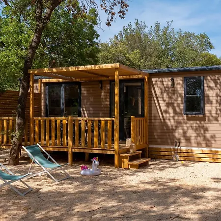 Camping Le Bois Fleuri-3