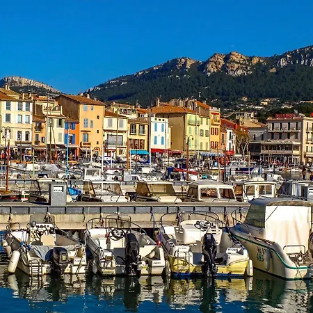 Youcamp Village - Marseille Provence-2