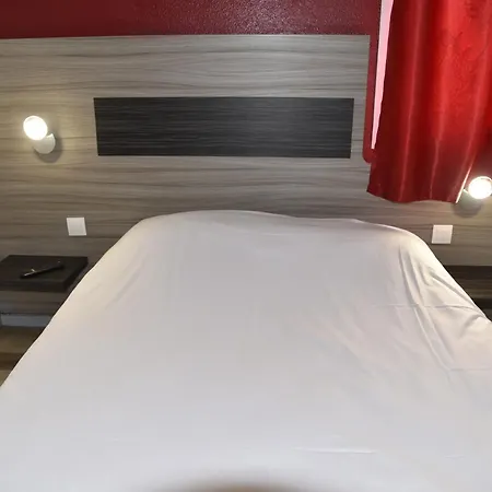 Hotel Du Triangle-3