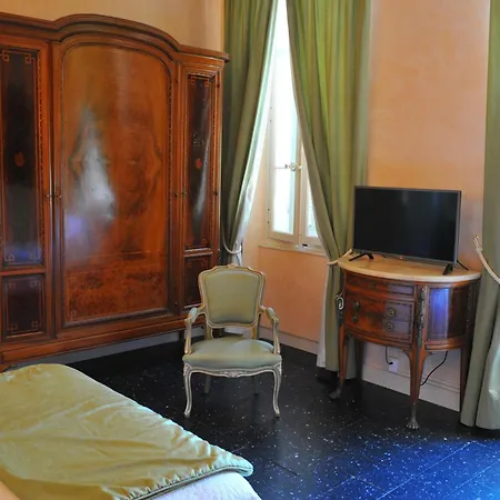 Villa Valflor Chambres D'Hotes Et Appartements-2