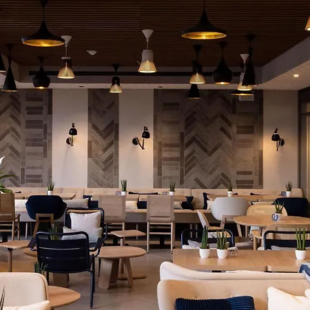 Hilton Garden Inn Le Havre Centre-2