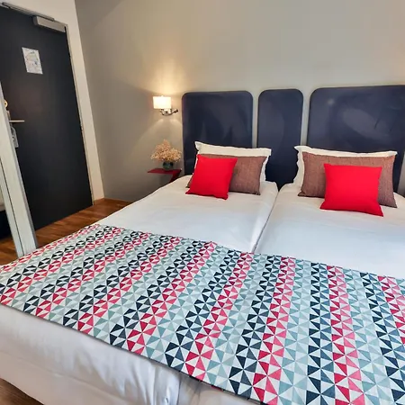 Hotel Mediterranee-3