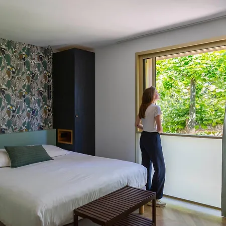 Hotel 96-2