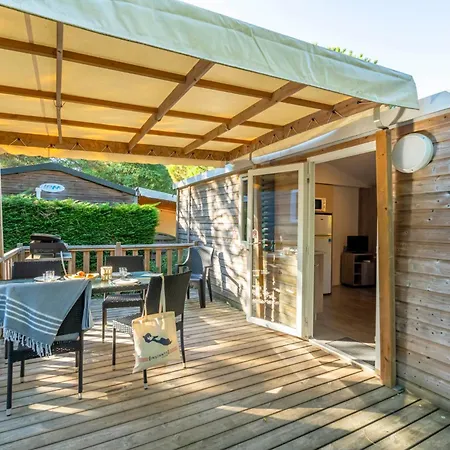 Camping 4 Etoiles Les Fougeres-3