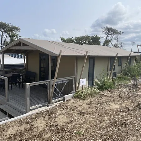Camping De La Dune "Les Flots Bleus"-3