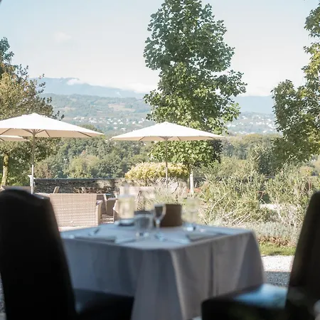 Chateau Des Comtes De Challes-2