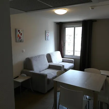 Appart'Hotel Le Pelerin-2