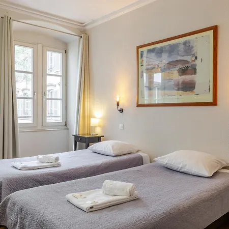 Hotel Patricia - Strasbourg Hyper Centre-3