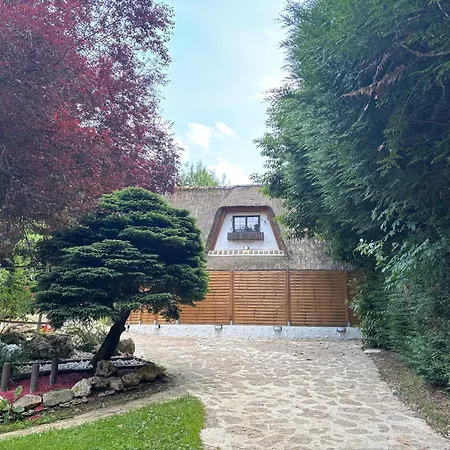 La Chaumiere Luxury Domain With 2 Apartments Spa And Pool Near Disneyland-3