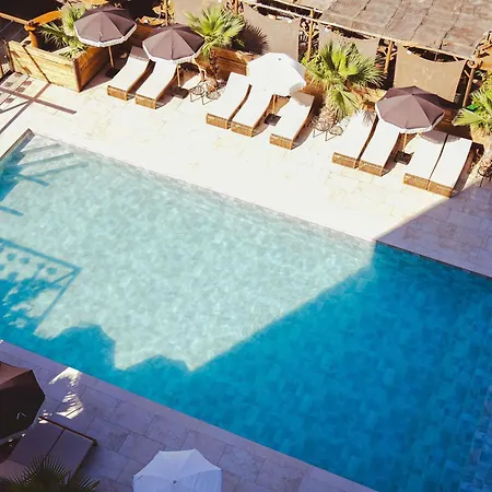 Novotel Avignon Nord-2