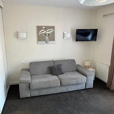 Square Hotel-2