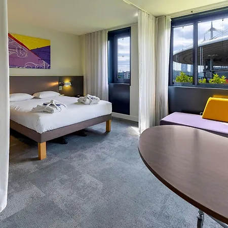 Novotel Suites Paris Stade De France-2